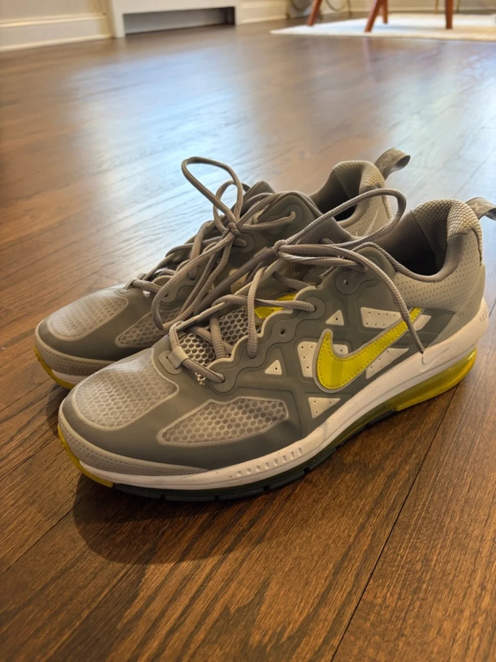 Nike Men’s Gray and Yellow Athletic Sneakers Size 13 - Picture 1 of 12